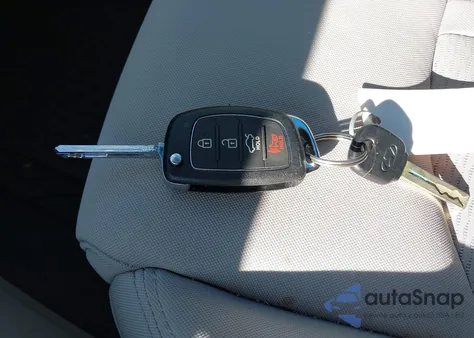 2017 Hyundai Sonata Se из США, поврежденный, VIN 5NPE24AF9HH439125